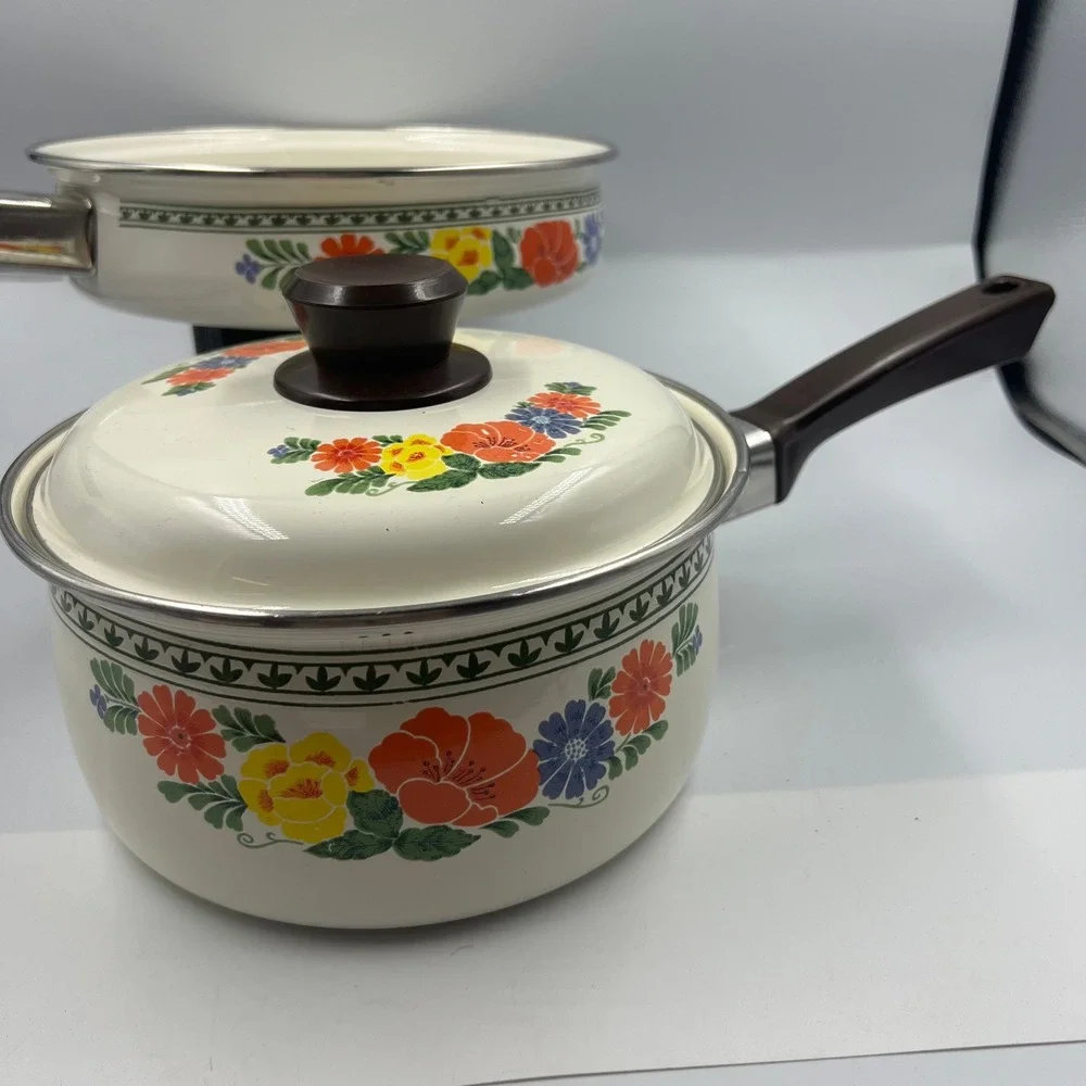 Vintage Villeroy & Boch Alt Amsterdam Floral Enamel Saucepan Skillet Set Cream